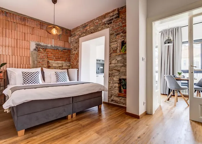 Design Twenty 20 Casa de hóspedes Poděbrady